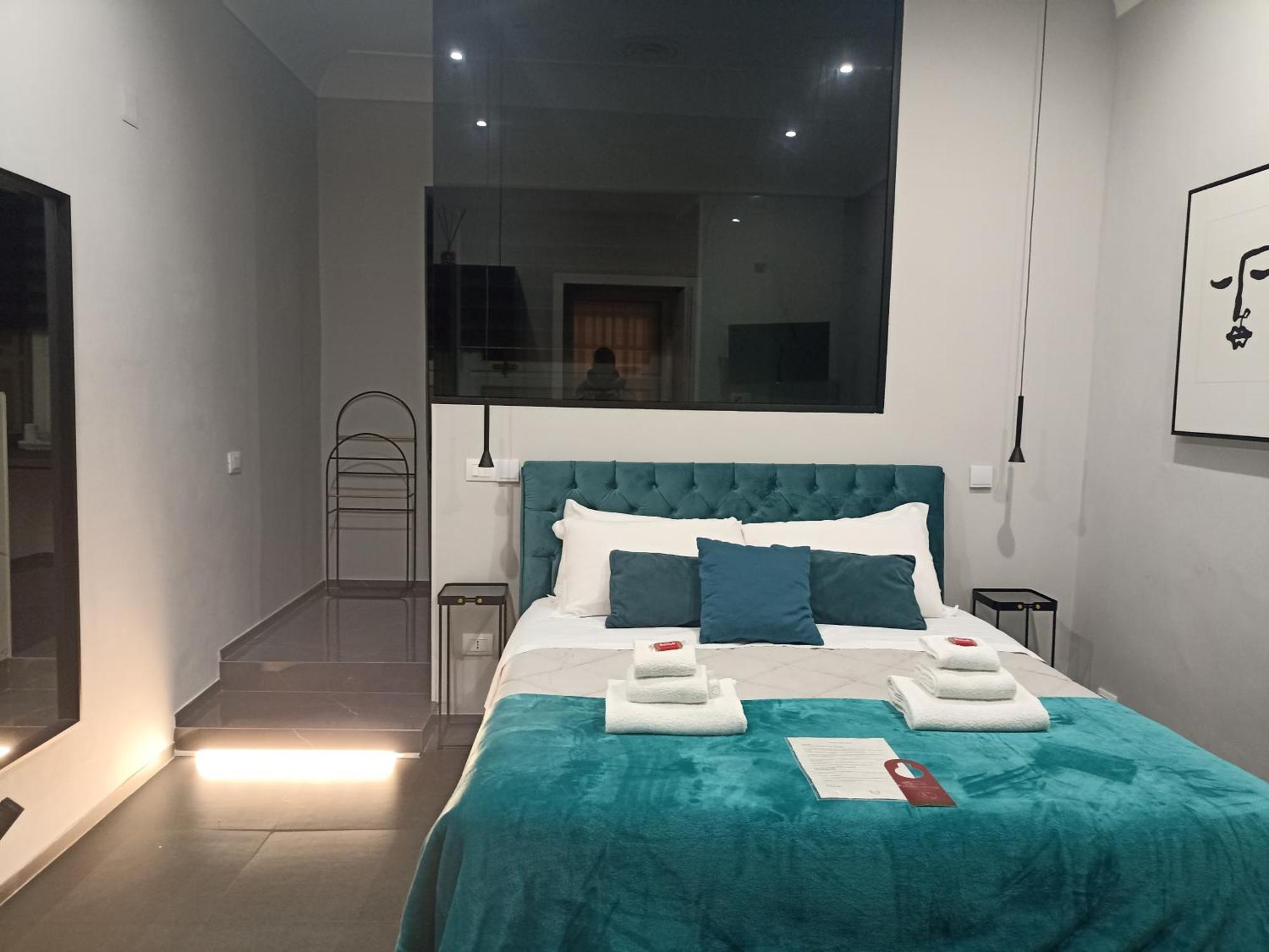 Ad Vatican Luxury Rooms - By Ad Roma — Photos 1